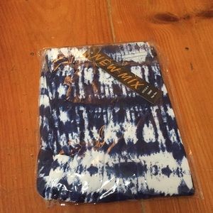 1 pair of printed leggings